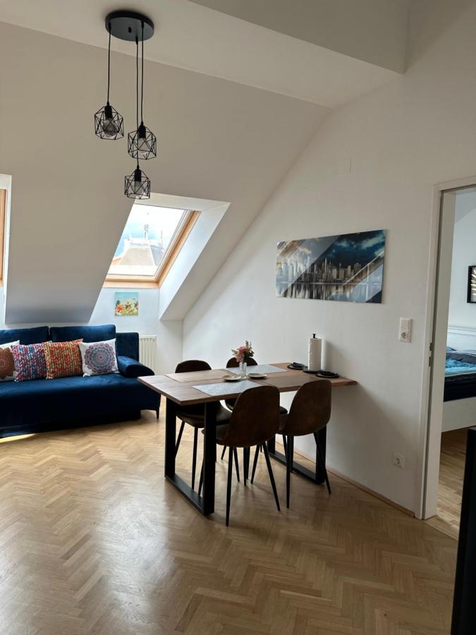 Klimatisiertes Dachgeschoss In Zentrum Wiens Apartamento Viena